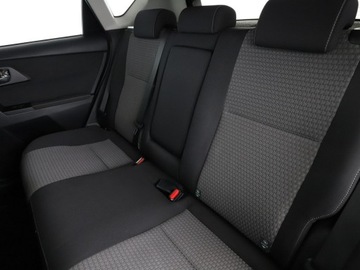 Toyota Auris II Hatchback 5d Facelifting 1.8 Hybrid 136KM 2017 Toyota Auris Edition-S+ kamera grzane fotele, zdjęcie 16