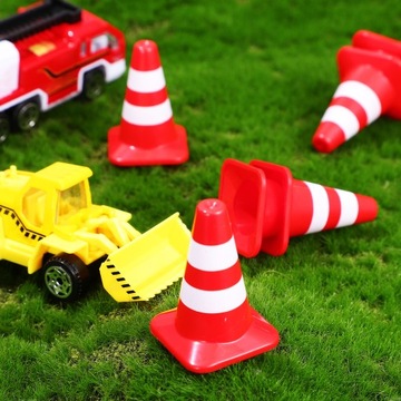 TRAFFIC TRIANGLE CHILDRENS TOYS CHILDREN’S 30 PCS
