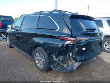 Toyota Sienna III 2023 Toyota Sienna xle, 2023r., 2.5L 2.5 Benzyna 245KM, zdjęcie 3