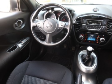 Nissan Juke I SUV Facelifting 1.2 DIG-T (Euro 6) 115KM 2016 Nissan Juke 1.2 DIG-T, Salon Polska, Serwis ASO, zdjęcie 6