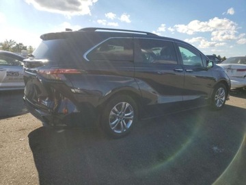 Toyota Sienna III 2021 Toyota Sienna xse awd 2.5 Hybryda 245KM, zdjęcie 3