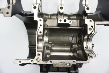 YAMAHA YZF-R1 1000 RN22 09-15 БЛОК Картера