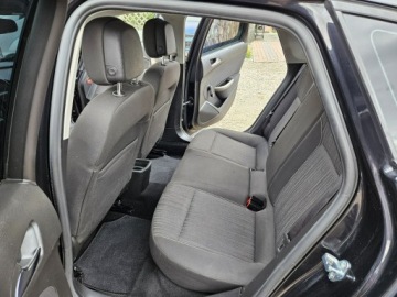 Opel Astra J Hatchback 5d 1.4 Turbo ECOTEC 120KM 2011 Opel Astra Opłacona Zdrowa Zadbana Serwisowana, zdjęcie 8