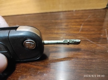 KLÍČ KLÍČEK OVLÁDAČ KAPESNÍ NŮŽ JAGUAR XJ