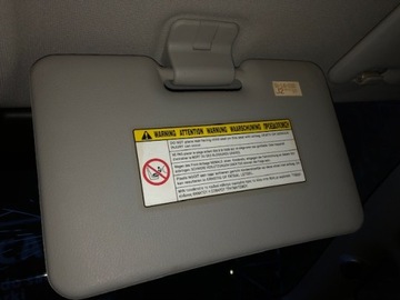 HONDA FR-V OSŁONA PRZECIWSŁONECZNA ŚRODKOWA EUROPA