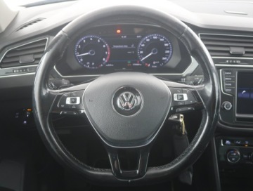 Volkswagen Tiguan II SUV 1.4 TSI 150KM 2017 VW Tiguan 1.4 TSI, DSG, Klima, Klimatronic, zdjęcie 15