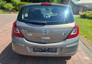 Opel Corsa D Hatchback 5d Facelifting 1.2 Twinport ECOTEC 85KM 2013 Opel Corsa Super stan 1.2 Benzyna 85KM, zdjęcie 3