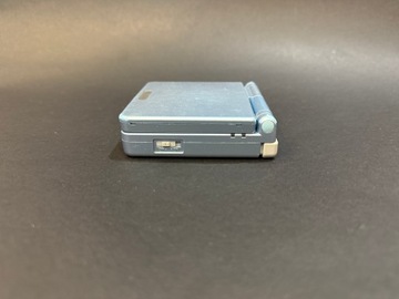 Nintendo Game Boy Advance SP AGS-001