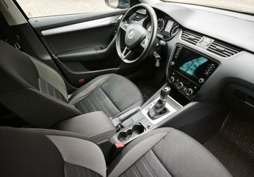 Skoda Octavia III Liftback Facelifting 1.4 TSI 150KM 2018 Skoda Octavia Ambition Pakiet Amazing, FV 23, Tempomat, Czujniki parkowan, zdjęcie 15