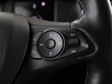 Opel Corsa F Hatchback 5d 1.2 Turbo 100KM 2021 Opel Corsa full LED virtual cocpit klima czujniki, zdjęcie 27