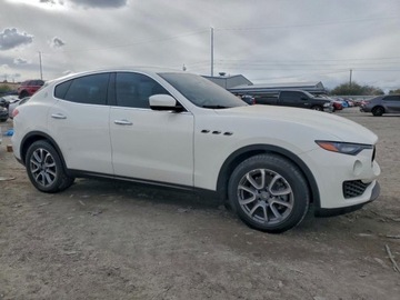 Maserati Levante 2017 Maserati Levante 2017 MASERATI LEVANTE 3.0 Benzyna 424KM, zdjęcie 3