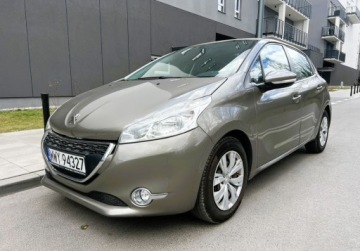 Peugeot 208 I Hatchback 3d 1.0 VTI 68KM 2014 Peugeot 208 klima ISOFIX niski przebieg Warszawa Benzyna 68KM, zdjęcie 1