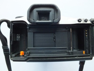 Canon EOS 300 + зум-объектив Canon EF 22-55 мм f4-5.6 USM