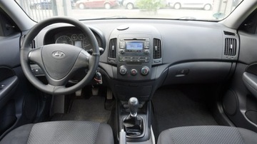 Hyundai i30 I Hatchback Facelifting 1.4 DOHC 109KM 2011 Hyundai i30 z Niemiec zarejestrowany Gwarancja, zdjęcie 9