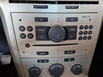 Opel Astra H Cabrio 1.8 ECOTEC 140KM 2008 Opel Astra GTC 1.8 16V 140KM Automat Tempomat 1.8 Benzyna 140KM, zdjęcie 16