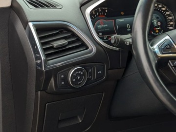 Ford Edge II SUV 2.0 TDCi Twin-Turbo 210KM 2017 Ford Edge Rezerwacja 2.0 Diesel 210KM, zdjęcie 17