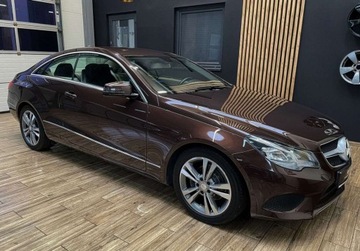 Mercedes Klasa E W212 Coupe Facelifting 200 184KM 2013 Mercedes-Benz Klasa E E200 NAVI manual 184KM zarejestrowany SKORA, zdjęcie 4
