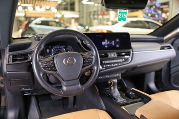 Lexus ES VII (XV70) 2023 Lexus ES 300h Busins Edition 2.5 Benzyna 218KM, zdjęcie 27