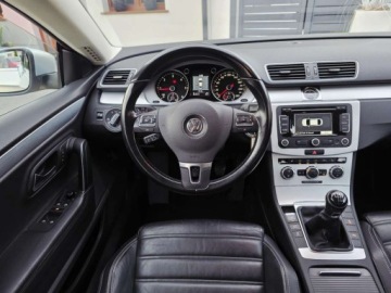 Volkswagen CC 2.0 TDI CR DPF BlueMotion Technology 140KM 2013 Volkswagen CC ___Highline___2.0TDi CR 140KM___Xenon Skora Navi Alu17__Gwar, zdjęcie 13
