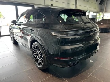 Porsche Cayenne III SUV Plug-In Facelifting 3.0 470KM 2025 PORSCHE Cayenne E-Hybrid Black Edition Suv 3.0 (470KM) 2025, zdjęcie 1