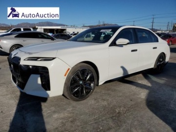 BMW Seria 7 G70 2023 BMW Seria 7 2023 BMW 760 XI 4.4 Benzyna 536KM