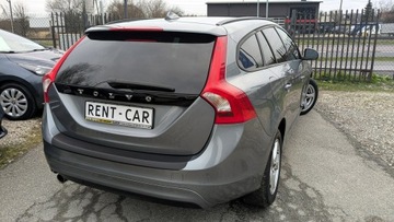 Volvo V60 I Kombi Facelifting 2.0 D2 DRIVE-E 120KM 2015 Volvo V60 2.0D 120PS OPŁACONY Bezwypadkowy Serwis, zdjęcie 9