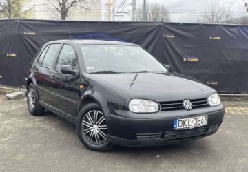 Volkswagen Golf IV Hatchback 1.4 16V 75KM 1999 Volkswagen Golf Volkswagen Golf 1.4b DLUGI PRZEGLAD SWIEZY ROZRZAD Zam, zdjęcie 1