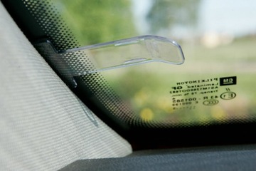 UCHWYT NA BILET PARKINGOWY IDENTYFIKATOR ZA SZYBĘ