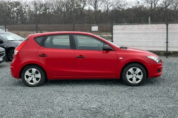 Hyundai i30 I Hatchback 1.4 109KM 2009 Hyundai i30 1.4 16V MPI 109KM 2009r, tylko 114 tys, zdjęcie 8