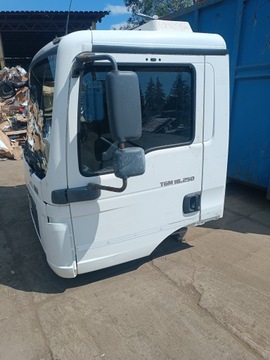 ПОЛНАЯ КАБИНА MAN TGM 18.250