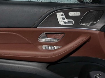 Mercedes GLE V167 SUV Facelifting 2.0 300d 269KM 2025 MERCEDES-BENZ GLE 300 d 4-Matic AMG Line 2.0 (269KM) 2025, zdjęcie 12