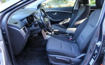 Hyundai i30 II Hatchback 5d 1.4 MPI 100KM 2015 Hyundai i30 Hyundai i30 Benzyna 124 tys km Oplacony II (2012 - 2016) 1.4, zdjęcie 11