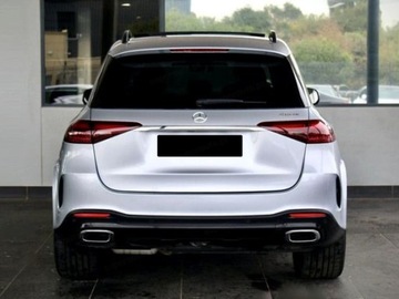 Mercedes GLE V167 SUV Facelifting 2.0 300d 269KM 2025 MERCEDES-BENZ GLE 300 d 4-Matic AMG Line 2.0 (269KM) 2025, zdjęcie 3