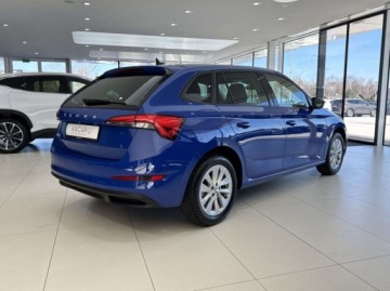 Skoda Scala Hatchback 1.5 TSI 150KM 2023 Skoda Scala Ambition CarPlayAndroid Auto LED Czujniki parkowania 1.5, zdjęcie 3