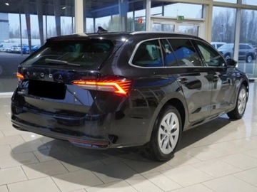 Skoda Octavia IV Liftback 1.5 TSI EVO 150KM 2025 Selection 1.5 TSI mHEV 150KM DSG, zdjęcie 3