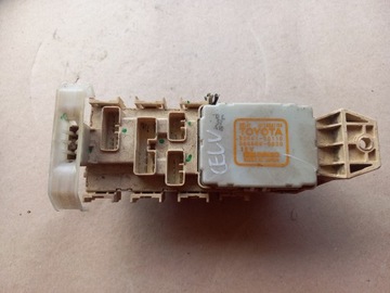 TOYOTA CELICA V 89-93 SKRZYNKA BEZPIECZNIKÓW BSI MODUŁ