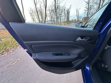 Peugeot 308 II SW 2.0 BlueHDi 150KM 2017 Peugeot 308 SW T9 2.0 HDi 150 KM Automat Navi, zdjęcie 19