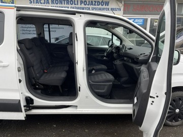 Opel Combo E Kombivan 1.5 Diesel 131KM 2020 Opel Combo Life Niepełnosprawnych inwalida PFRON, zdjęcie 25