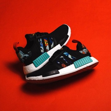 ADIDAS ORIGINALS NMD_R1 NOMAD BOOST