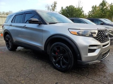 Ford Explorer VI 2022 Ford Explorer 2022, 3.0L, 4x4, ST, porysowany lakier, zdjęcie 2