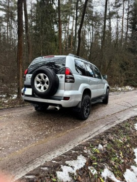 Toyota Land Cruiser IV 3.0 D-4D 173KM 2006 Toyota Land Cruiser 120 3,0 D-4D 173KM Automat, zdjęcie 3