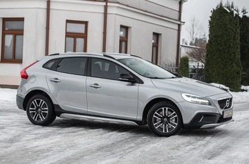 Volvo 2017 Volvo V40 Cross Country 2.0D2 120KM FullLedy Navi Alu Pdc Gwarancjia, zdjęcie 2