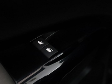 Citroen C4 Cactus Crossover Facelifting 1.2 PureTech 110KM 2020 Citroen C4 Cactus Niski przebieg Navi Kamera, zdjęcie 37