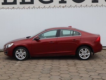 Volvo S60 II Sedan 2.4 D5 215KM 2013 Volvo S60 D5, Salon Polska, Serwis ASO, 211 KM, zdjęcie 2