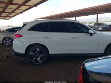 Mercedes GLC C254/X254 2023 Mercedes-Benz GLC 300 suv 2.0 Benzyna 255KM, zdjęcie 9