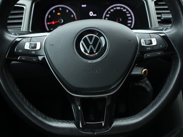 Volkswagen T-Roc I SUV 1.0 TSI 110KM 2021 VW T-Roc 1.0 TSI, Salon Polska, VAT 23%, Klima, zdjęcie 17