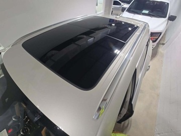 Bentley Bentayga 2017 Bentley Bentayga W12 2017 6.0l 6.0 Benzyna 600KM, zdjęcie 2