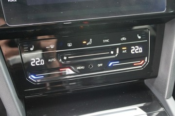 Volkswagen Arteon Fastback Facelifting 2.0 TDI SCR 150KM 2022 Volkswagen Arteon TDI Elegance DSG Gwarancja, zdjęcie 28