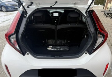 Toyota Aygo X 1.1 VVT-i 72KM 2022 Toyota Aygo X 1,0 72KM Klimatronik Kamera CarPlay VAT23 Benzyna 72KM, zdjęcie 26