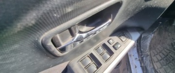 Mitsubishi Outlander II 2011 Mitsubishi Outlander 2011r, 2.4 LPG. AUTOMAT. Przetarty lewy bok. Jezdzi., zdjęcie 8